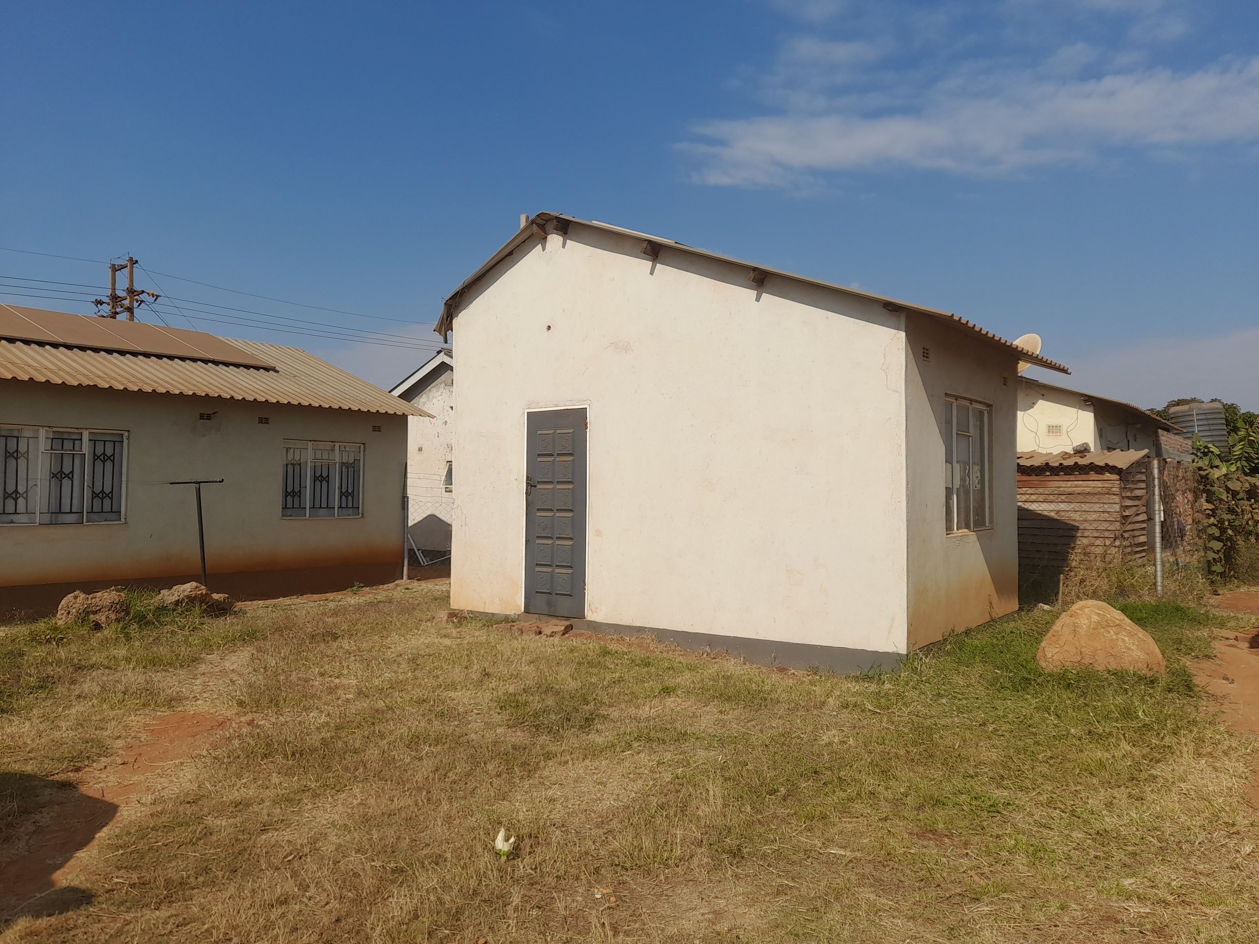 1 BED COREHOUSE FOR SALE (DZIVARESEKWA-NBS) photo 2