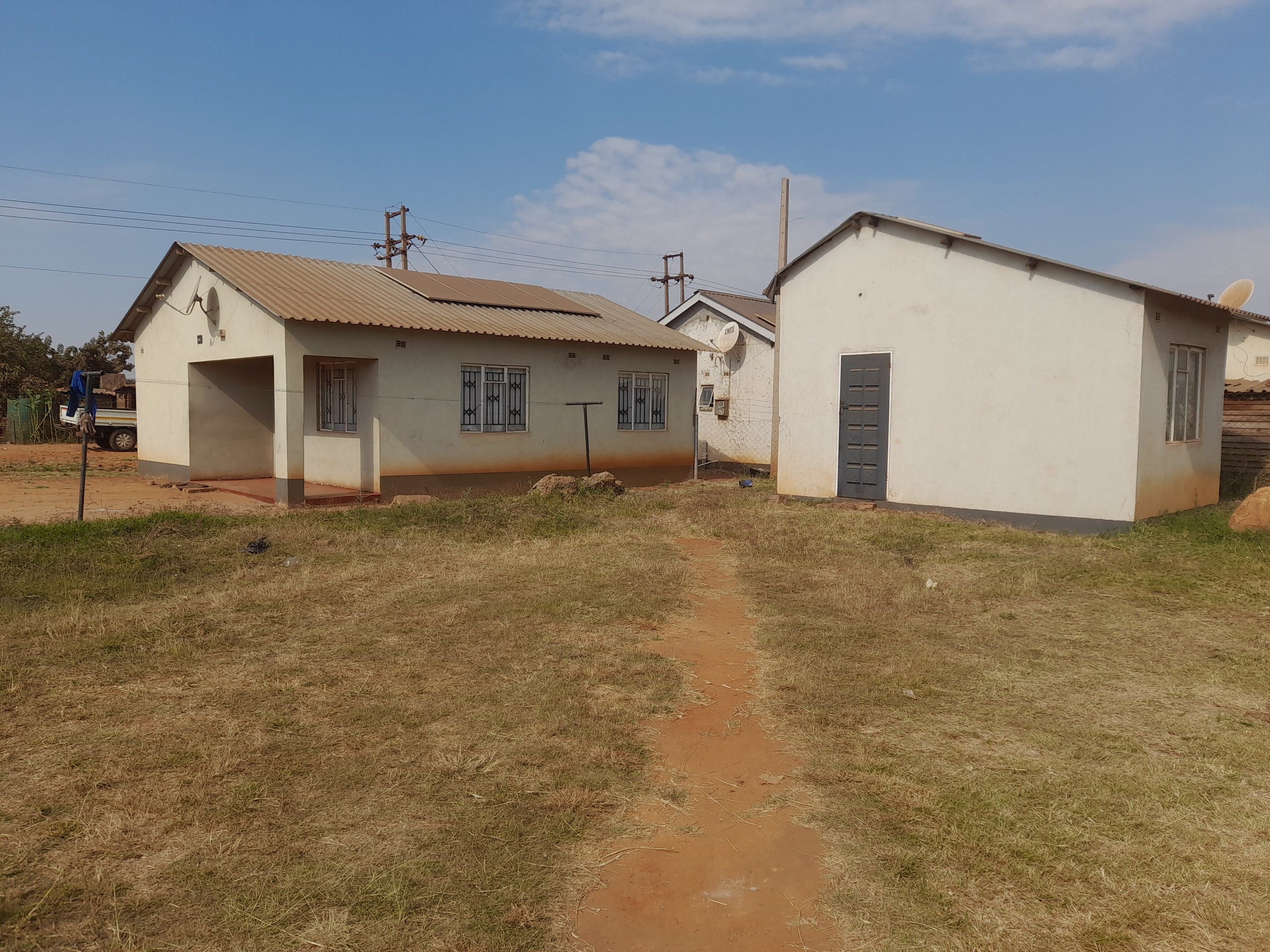 1 BED COREHOUSE FOR SALE (DZIVARESEKWA-NBS) photo 3