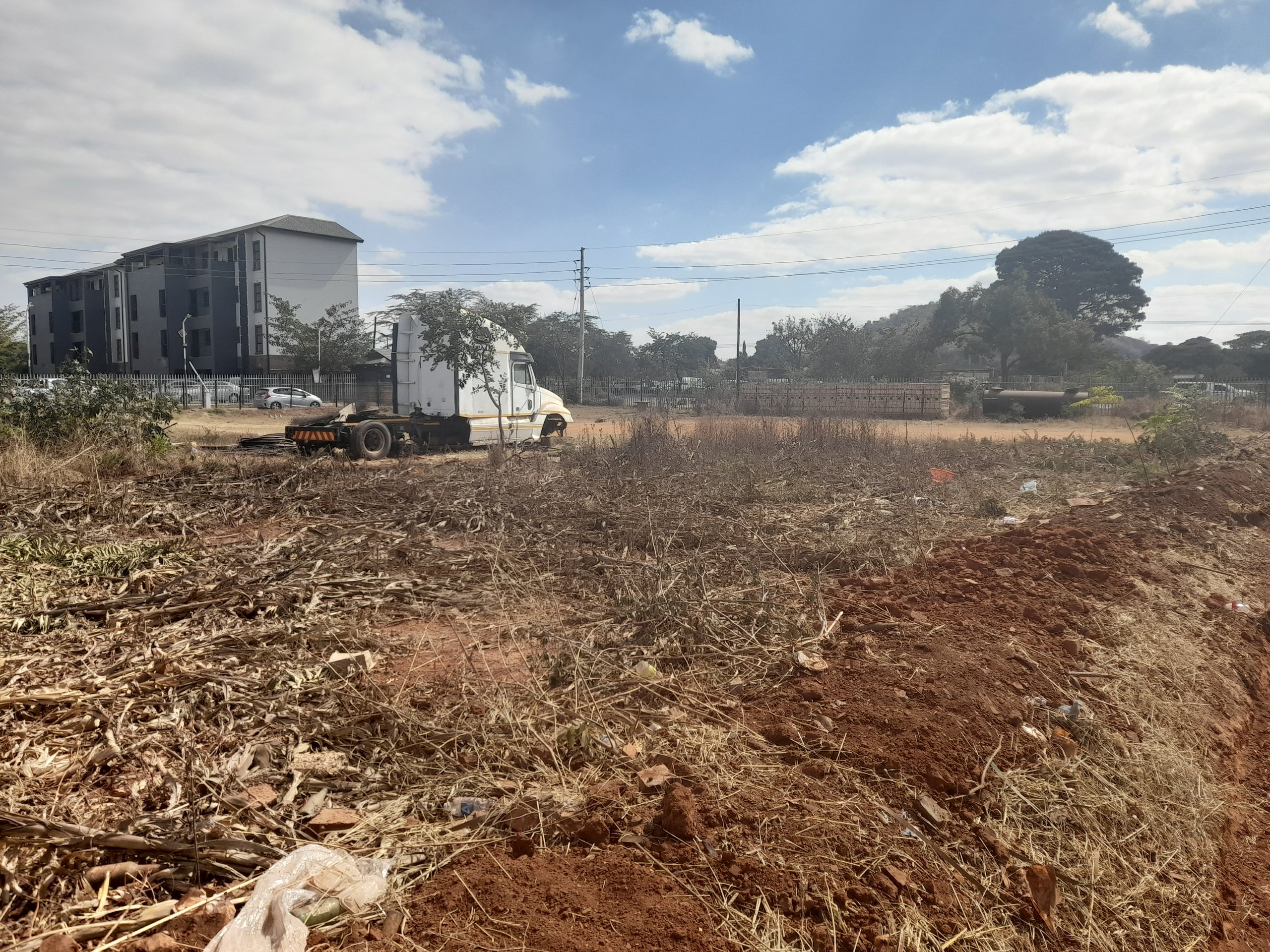 Instituional Stand for Sale in Aspindale Park