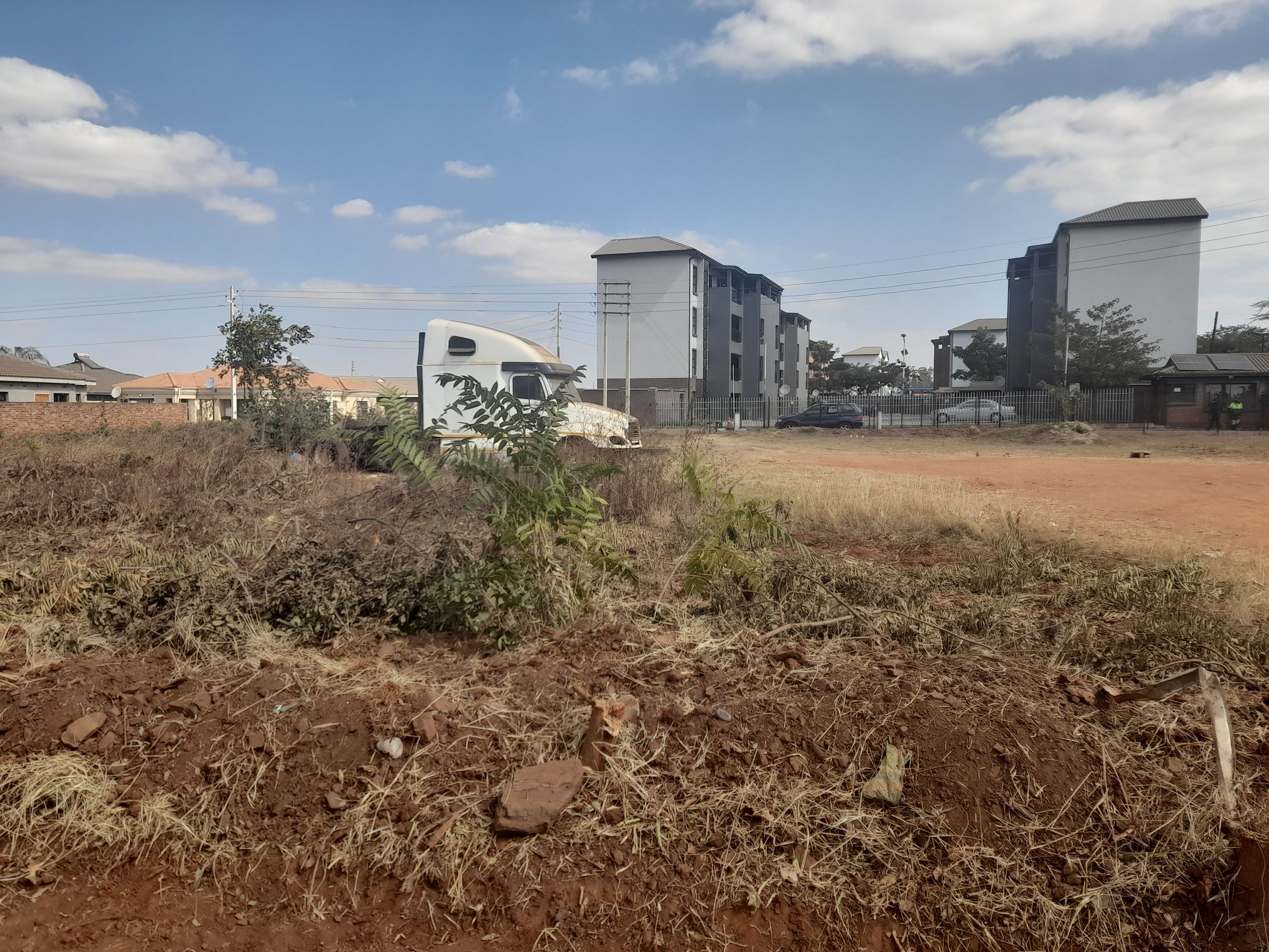 Instituional Stand for Sale in Aspindale Park